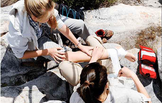 Por que fazer um curso de primeiros socorros? Economize tempo e dinheiro. Aprendizagem personalizada e flexível.